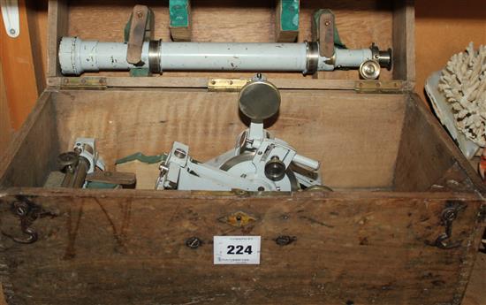 Cased early 19th century theodolite(-)